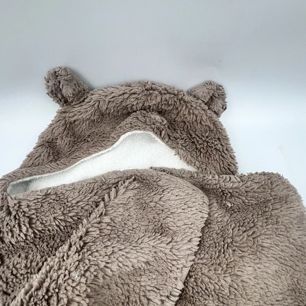 Pottery Barn Kids Infant Teddy Bear Hooded Bath Towel Photo Shoot Fuzzy Brown